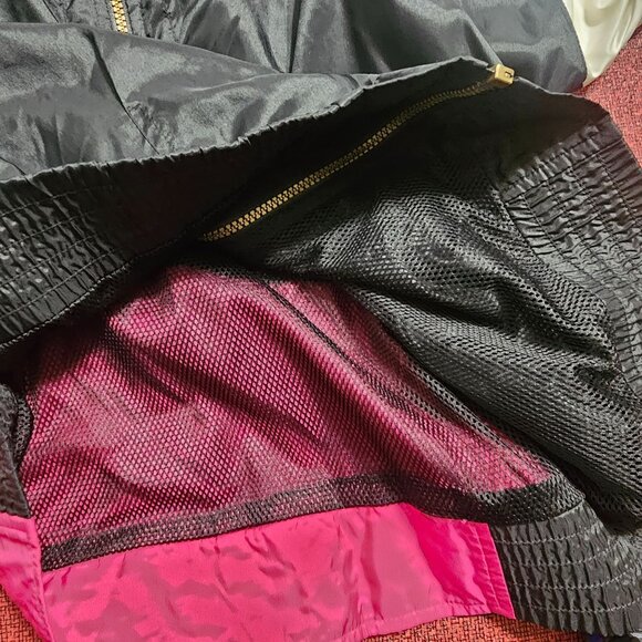 Vintage 90s Nike International Windbreaker Jacket M Pink & Black Retro Casual - Picture 9 of 12